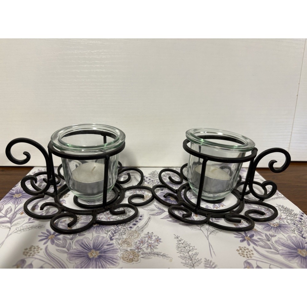 Set of 2‎ Wrought Iron Tea Light Candle Holders with Glass Inserts